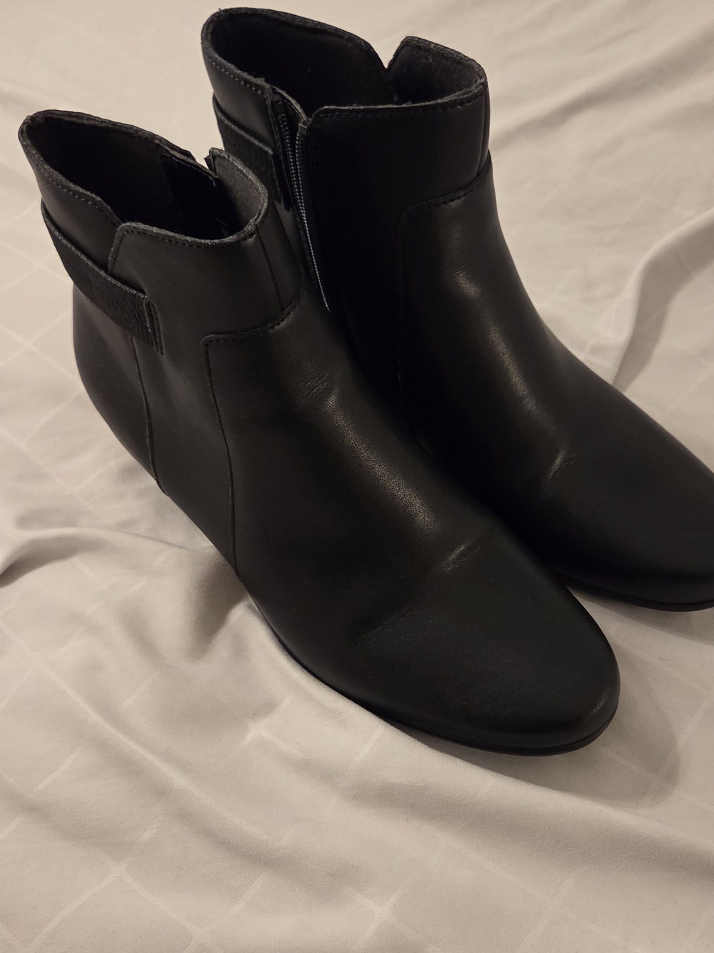 Clarks Black Women's Ankle Bootie